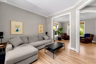 7233 SW 26th Ave, Portland, OR 97219 - Photo 9