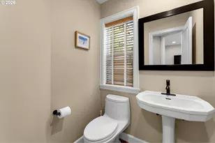 7233 SW 26th Ave, Portland, OR 97219 - Photo 17