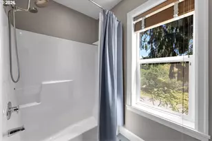 7233 SW 26th Ave, Portland, OR 97219 - Photo 27