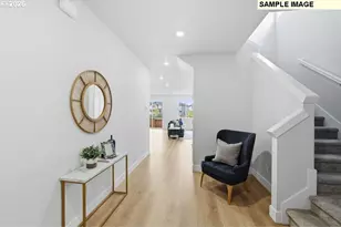 7802 NW Eleanor Ave, Portland, OR 97229 - Photo 5