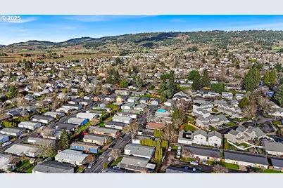 301 E Columbia Dr #66, Newberg, OR 97132 - Photo 15