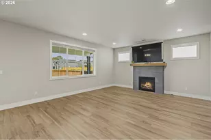 6845 SW Maple St, Wilsonville, OR 97070 - Photo 5