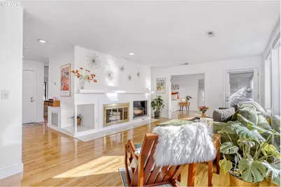 17011 SW Versailles Ln, Portland, OR 97224 - Photo 11