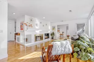 17011 SW Versailles Ln, Portland, OR 97224 - Photo 11