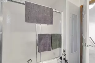 361 SW Howard Dr, McMinnville, OR 97128 - Photo 35