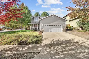 361 SW Howard Dr, McMinnville, OR 97128 - Photo 3