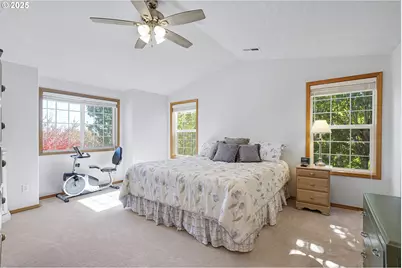 361 SW Howard Dr, McMinnville, OR 97128 - Photo 27