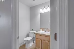 2106 Charlie Ct, Forest Grove, OR 97116 - Photo 17