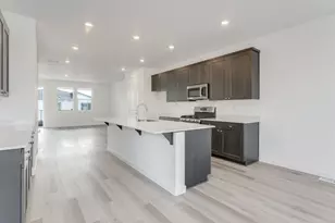 3664 SE 86th Ave, Hillsboro, OR 97123 - Photo 7