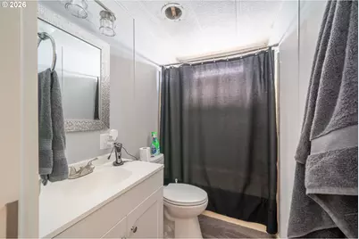 3237 Elm St #21, Hubbard, OR 97032 - Photo 19