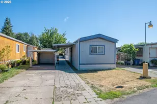 3237 Elm St, Hubbard, OR 97032 - Photo 1