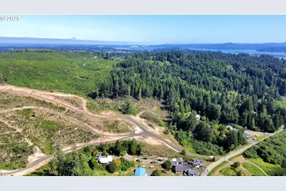 000 Fawn Ln #1401, Coos Bay, OR 97420 - Photo 15