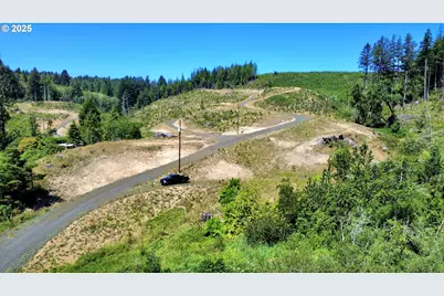 000 Fawn Ln #1401, Coos Bay, OR 97420 - Photo 25