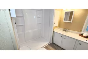 4531 Franklin Blvd, Eugene, OR 97403 - Photo 17