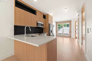 6010 NE 30th Ave, Portland, OR 97211 - Photo 9