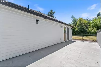 19006 NE Delfel Rd, Ridgefield, WA 98642 - Photo 17