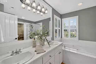 2527 NW Stimpson Ln, Portland, OR 97229 - Photo 29