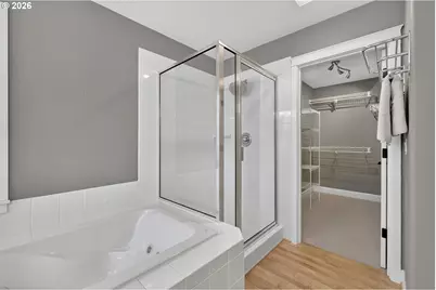 2527 NW Stimpson Ln, Portland, OR 97229 - Photo 31
