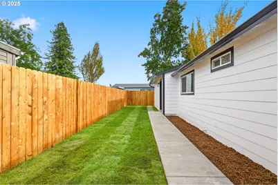 400 Church St, Amity, OR 97101 - Photo 39