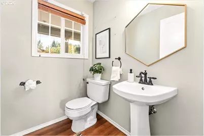 530 SW 167th Ave, Beaverton, OR 97006 - Photo 11