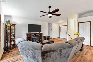 45723 SW Saddleback Dr, Gaston, OR 97119 - Photo 5