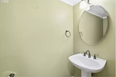 19865 Castleberry Loop, Oregon City, OR 97045 - Photo 15