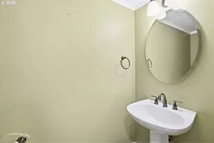 19865 Castleberry Loop, Oregon City, OR 97045 - Photo 15