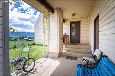 47433 Slaughterhouse Rd, Halfway, OR 97834 - Photo 5