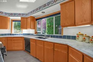 11401 SW 107th Pl, Portland, OR 97223 - Photo 13