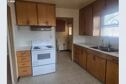 3405 SE 69th Ave, Portland, OR 97206 - Photo 11