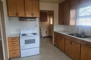 3405 SE 69th Ave, Portland, OR 97206 - Photo 11