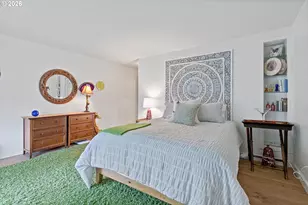 1120 NW Shadywood St, McMinnville, OR 97128 - Photo 11