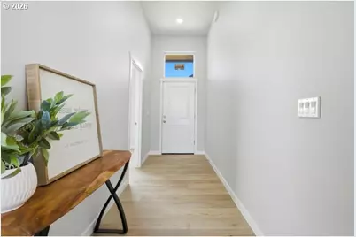 1764 NE 9th Pl, Hermiston, OR 97838 - Photo 3