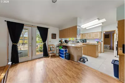 1050 W Lincoln St, Carlton, OR 97111 - Photo 17