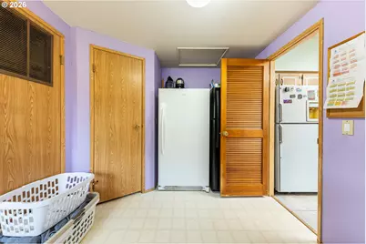 1050 W Lincoln St, Carlton, OR 97111 - Photo 45