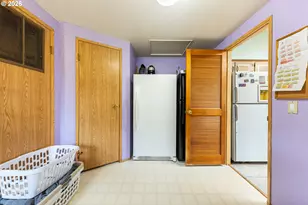 1050 W Lincoln St, Carlton, OR 97111 - Photo 45