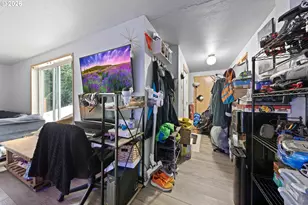 1050 W Lincoln St, Carlton, OR 97111 - Photo 39