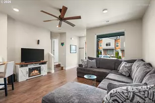 178 SW Lancaster Ct, Troutdale, OR 97060 - Photo 5