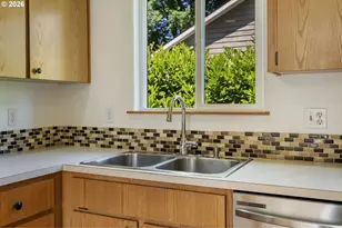 6925 SE 65th Ave, Portland, OR 97206 - Photo 13