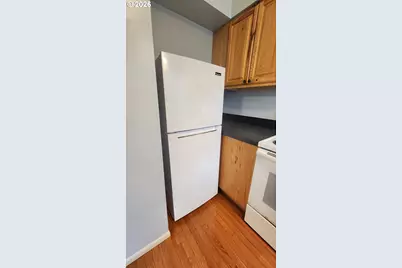 2903 SE Pine St, Portland, OR 97214 - Photo 9