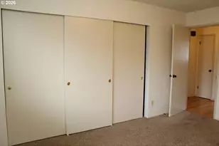 2903 SE Pine St, Portland, OR 97214 - Photo 9