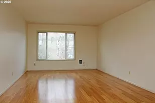 2903 SE Pine St, Portland, OR 97214 - Photo 7