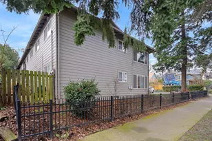1626 SE Ash St, Portland, OR 97214 - Photo 31