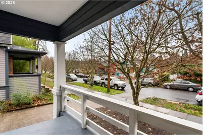 1800 SE 42nd Ave, Portland, OR 97215 - Photo 3