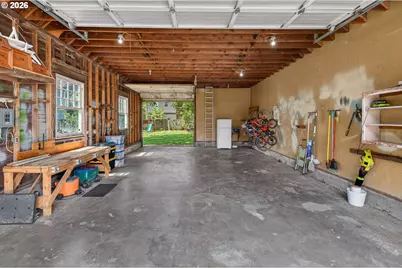 2241 SE 92nd Ave, Portland, OR 97216 - Photo 37