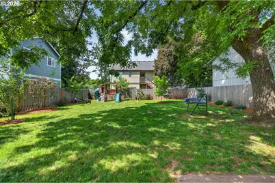 2241 SE 92nd Ave, Portland, OR 97216 - Photo 35