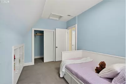 2241 SE 92nd Ave, Portland, OR 97216 - Photo 23