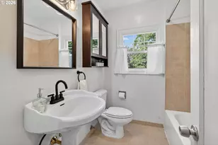 2241 SE 92nd Ave, Portland, OR 97216 - Photo 27