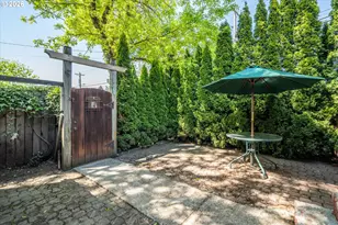 663 Van Buren St, Eugene, OR 97402 - Photo 33