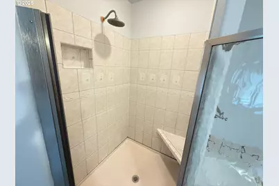 27741 SE Wallace Rd, Estacada, OR 97023 - Photo 15